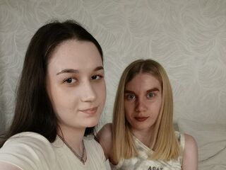 MerylAndOra's Solo live cam models Profile Image